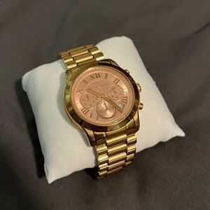 Micheal Kors Rose Gold Watch